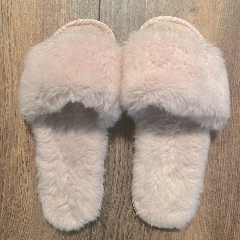 Fluffy Flip-Flips/ Sandals